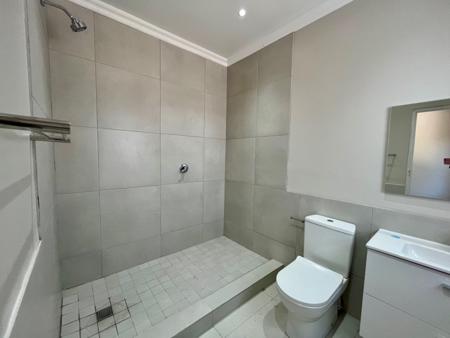 3 Bedroom Property for Sale in Bishopscourt Western Cape